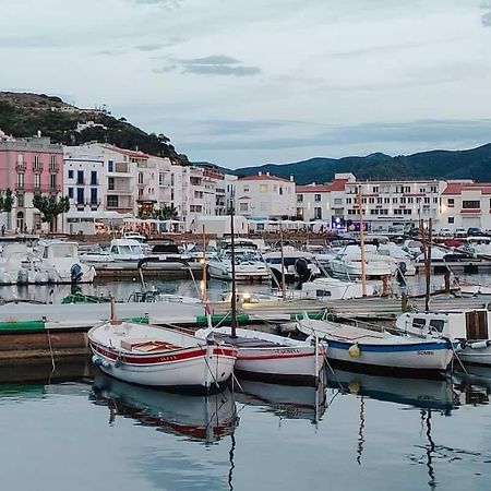 Hostal La Tina El Port De La Selva Екстериор снимка